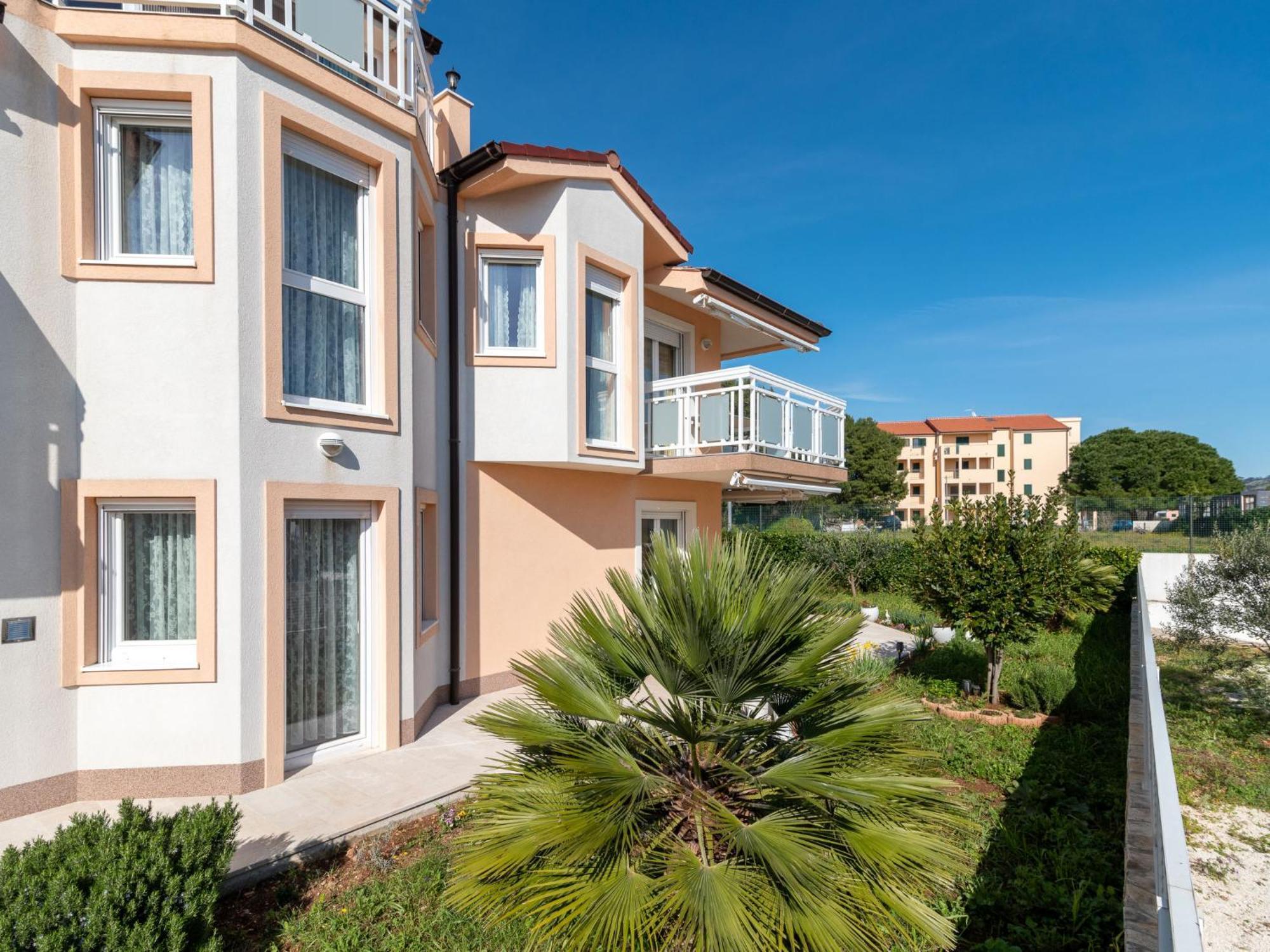 Apartment Villa Nikaroni-1 By Interhome Trogir Exteriér fotografie